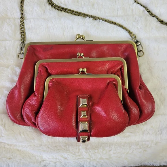 HAYDEN-HARNETT // ltd ed leather gold detail 3 kiss lock chain strap bag